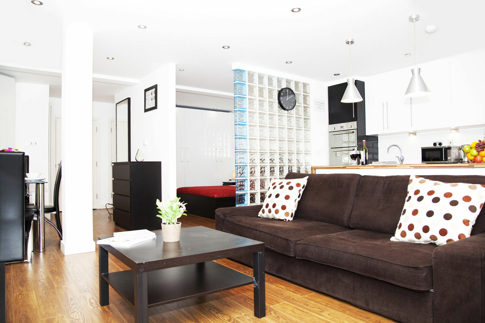 Tower Bridge Superior Apartments Лондон Экстерьер фото